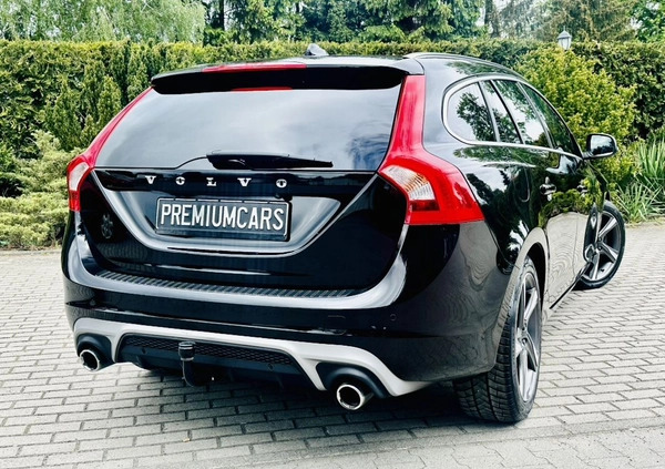 Volvo V60 cena 77900 przebieg: 202762, rok produkcji 2018 z Sztum małe 781
